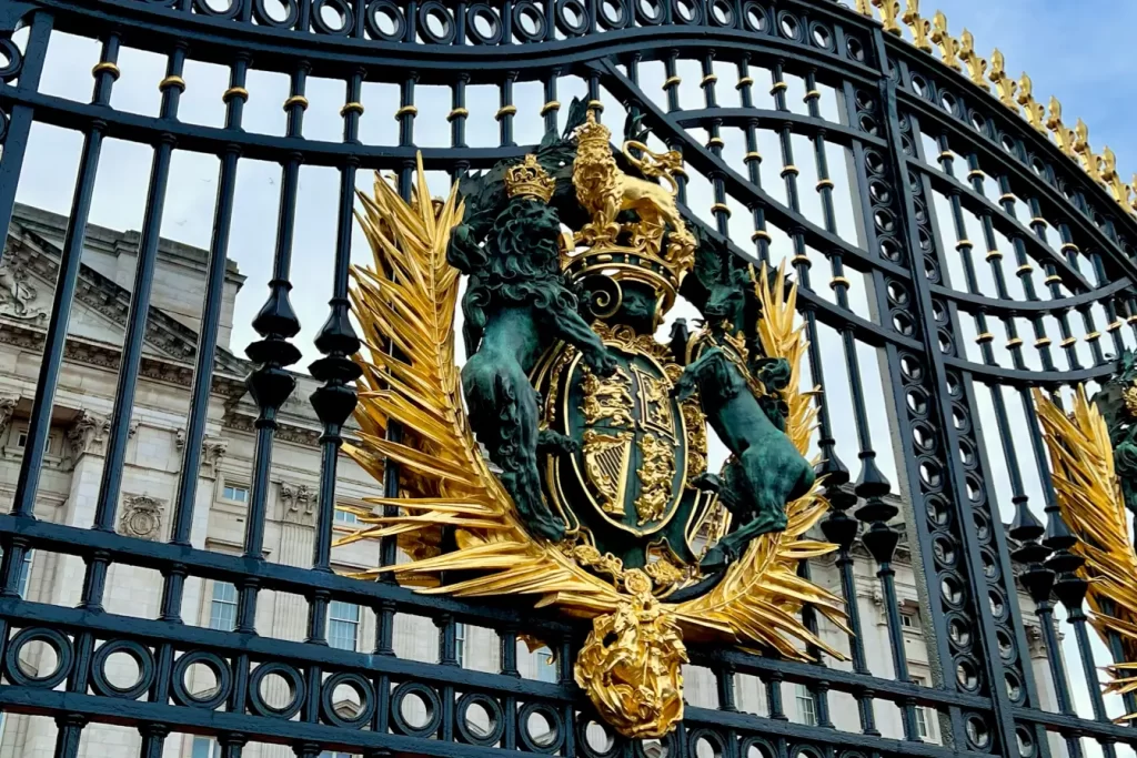 best areas to stay in london first time