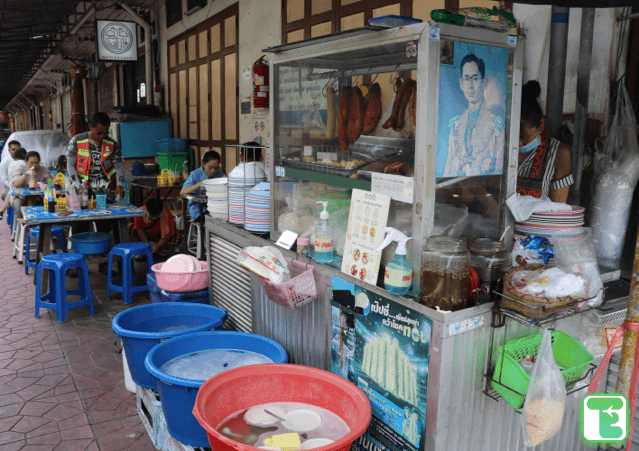 street food bangkok wat pho