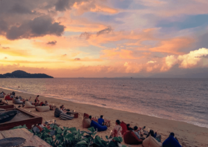 where to stay in koh samui for nightlife