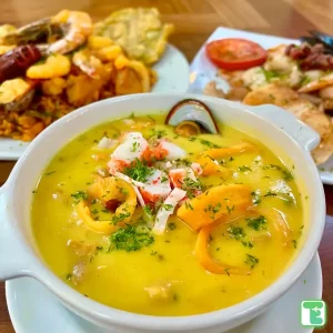 what to eat in Colombia cazuela mariscos