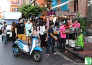 chinatown bangkok food - atmosphere
