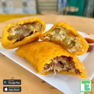 colombian dishes to try empanada