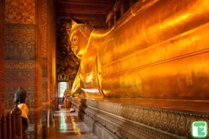 places to visit in bangkok - wat pho