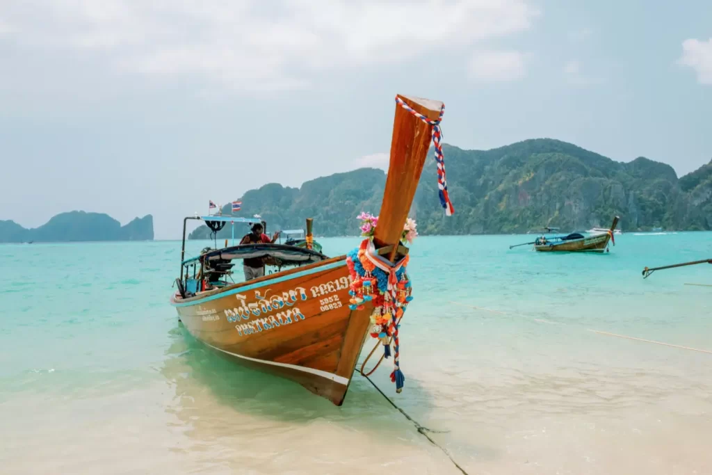 best areas to stay in koh phi phi