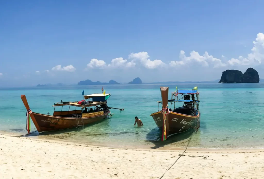 where to stay in koh lanta