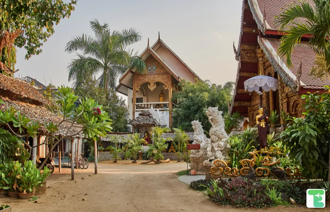 where to stay in chiang mai with family