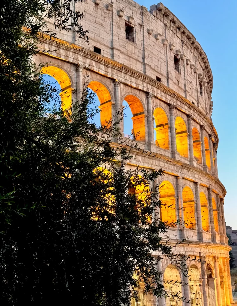 historic center vs trastevere