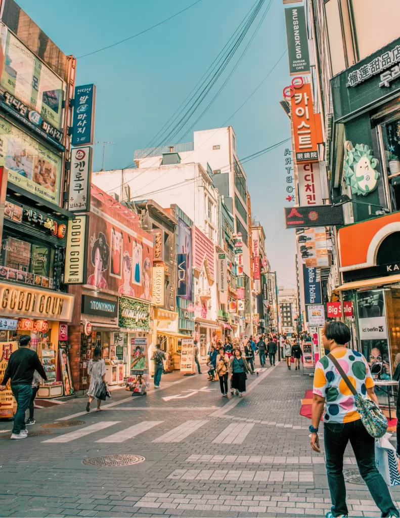 myeongdong vs hongdae